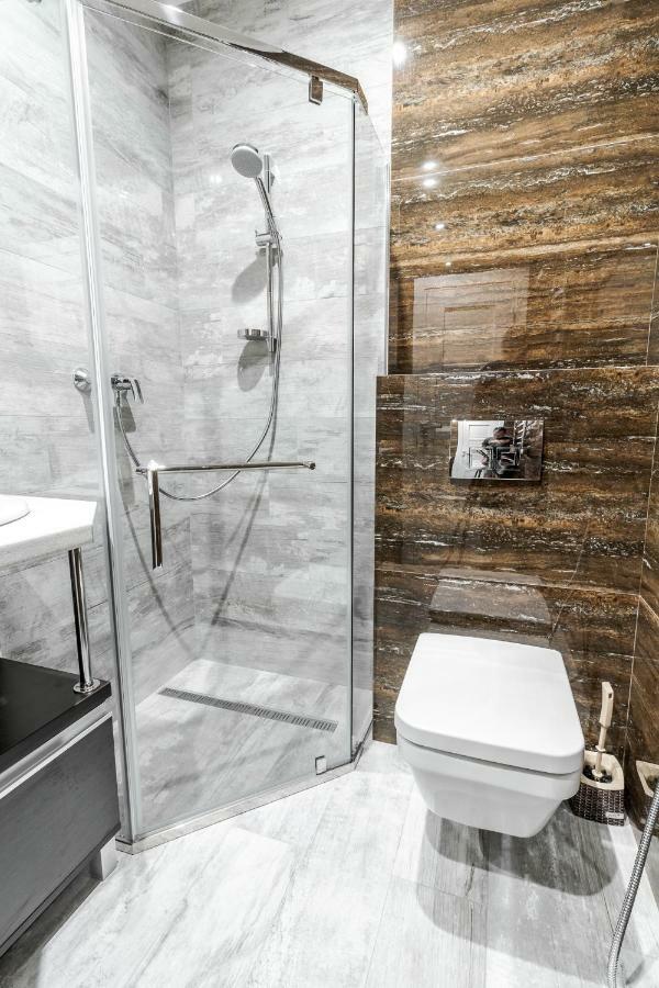 לבוב Inshiapartments On Hazova Str 3 מראה חיצוני תמונה